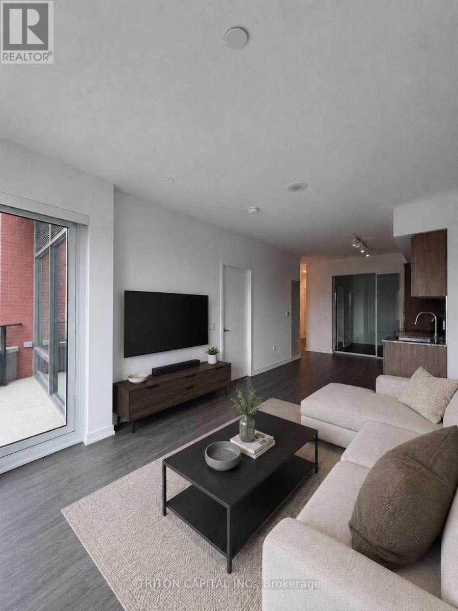 401 - 4010 Eglinton Avenue W, Toronto, Ontario  M9A 4M2 - Photo 4 - W13496592