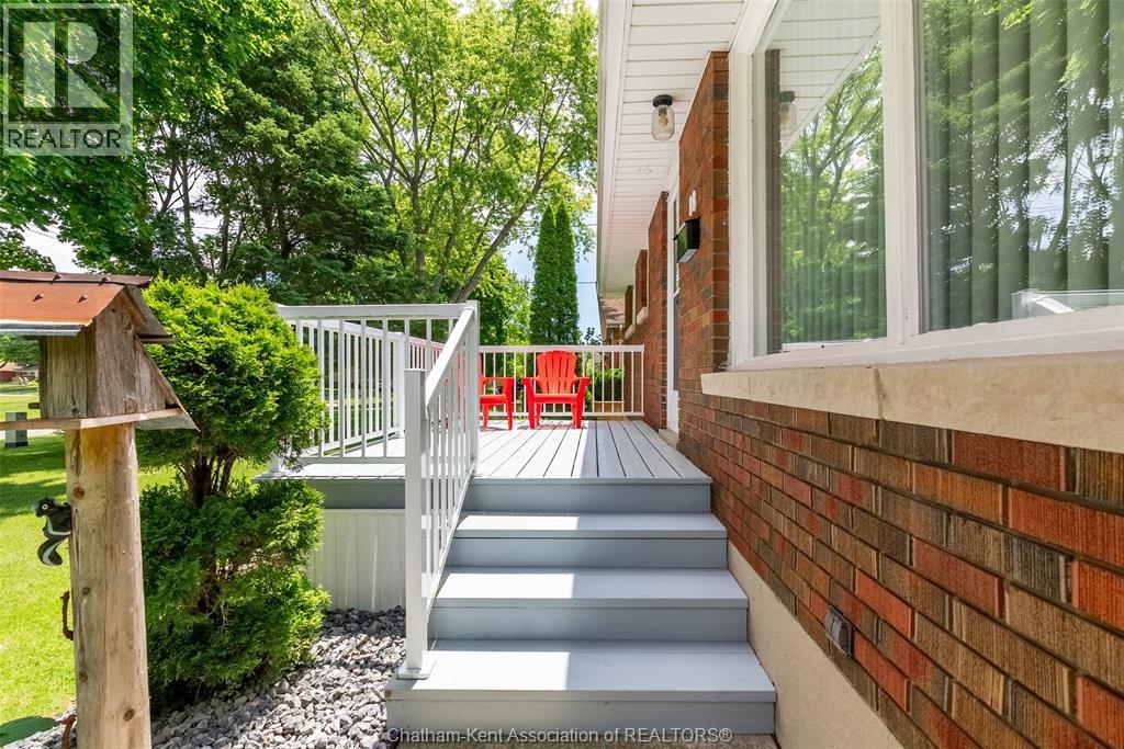 88 Dunvegan Drive, Chatham, Ontario  N7M 5A2 - Photo 3 - 26012062