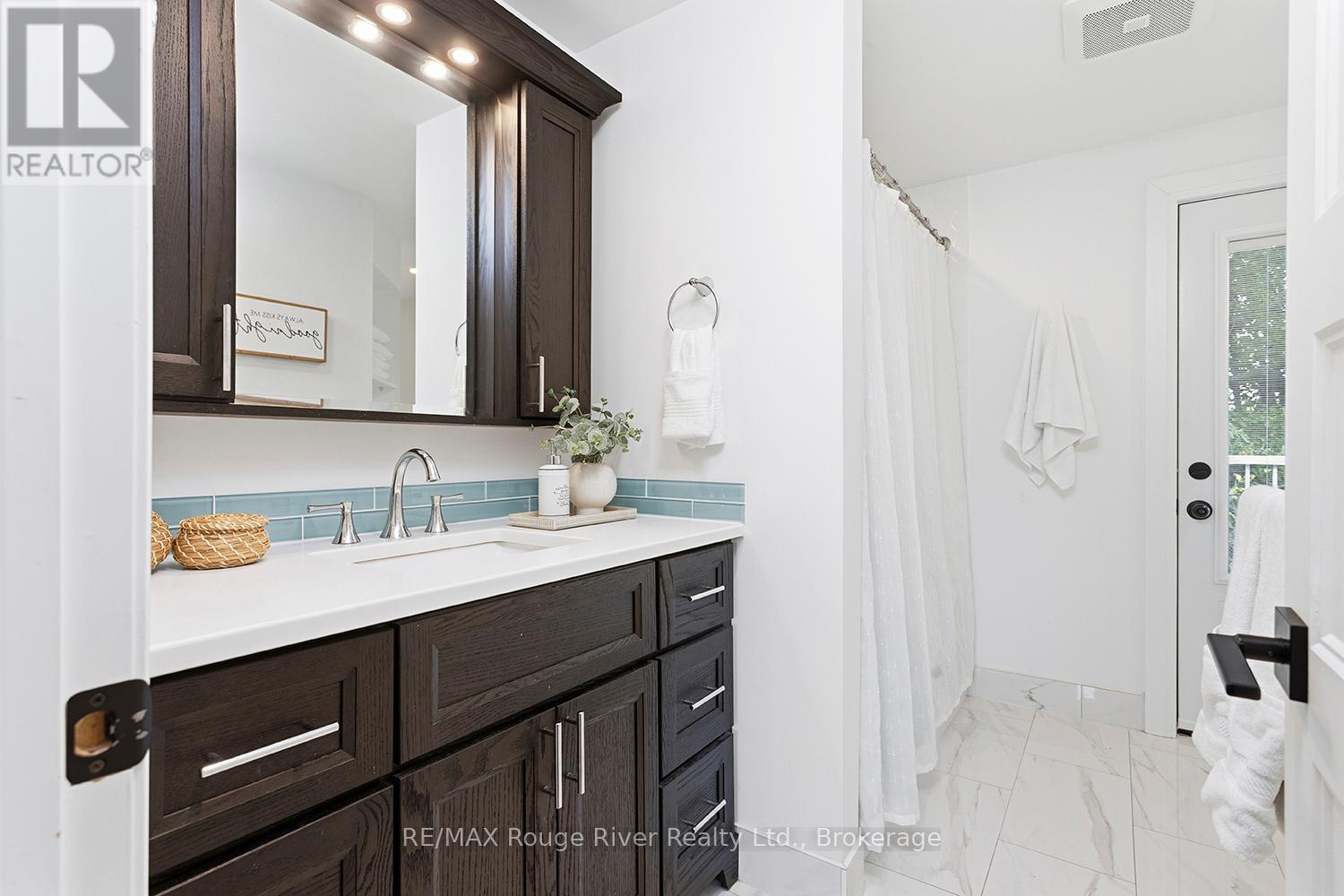 1187 Wakefield Crescent, Oshawa, Ontario  L1H 1W1 - Photo 25 - E13500138