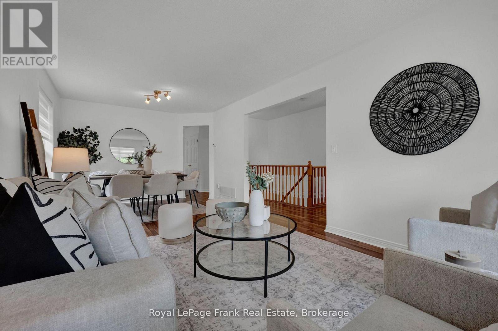 92 West Side Drive, Clarington, Ontario  L1C 4Y9 - Photo 6 - E13500146