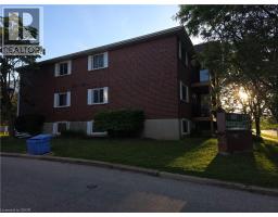 565 GREENFIELD Avenue Unit# 902, Kitchener, Ontario