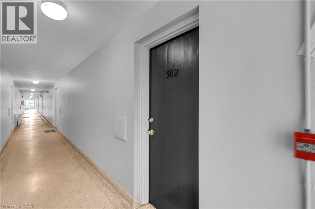 57 Mericourt Road Unit# 302, Hamilton, Ontario  L8S 2N5 - Photo 5 - 40843716