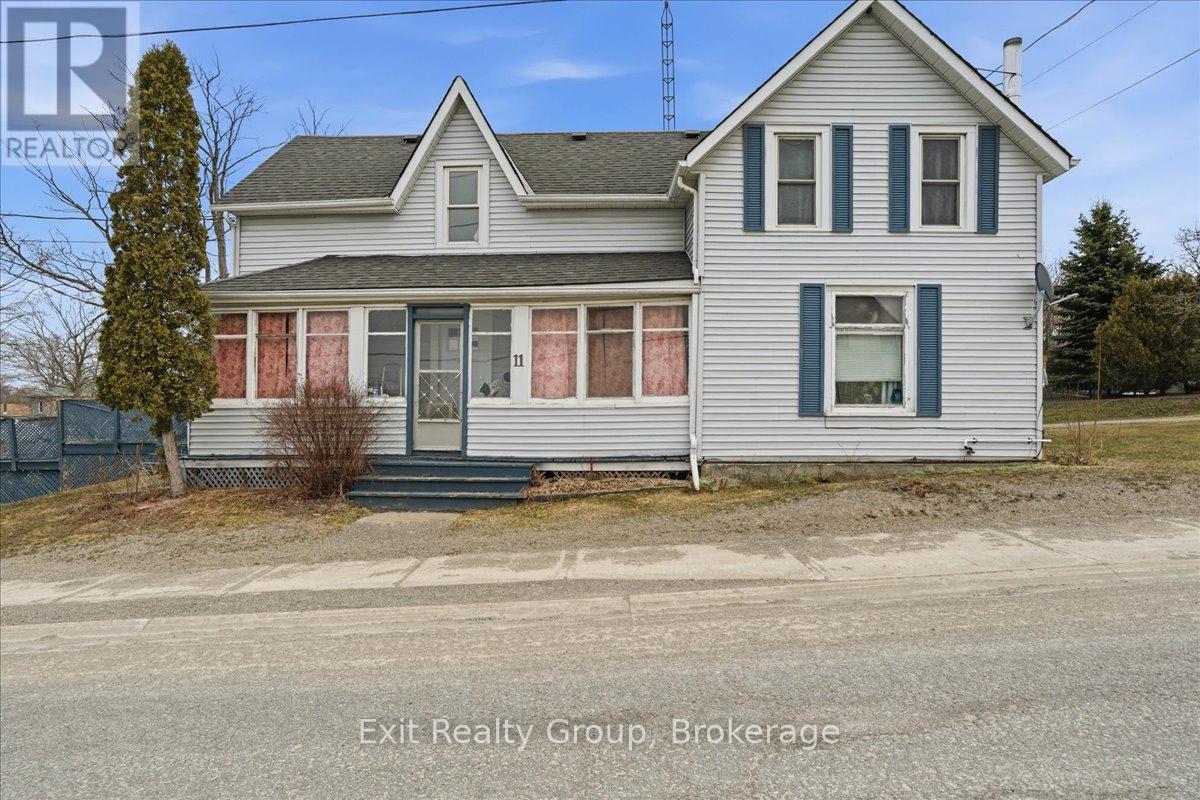 11 Consecon Main Street, Prince Edward County, Ontario  K0K 1T0 - Photo 1 - X13500170