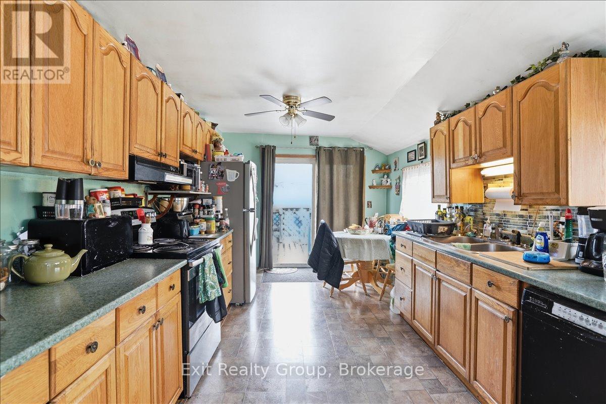 11 Consecon Main Street, Prince Edward County, Ontario  K0K 1T0 - Photo 6 - X13500170