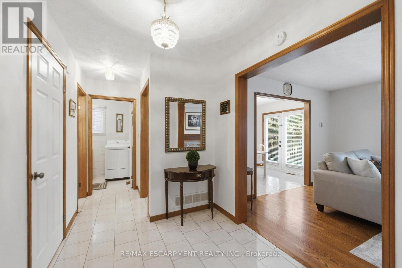 11 Gabriele Court, Hamilton, Ontario  L8G 5C4 - Photo 18 - X13468732