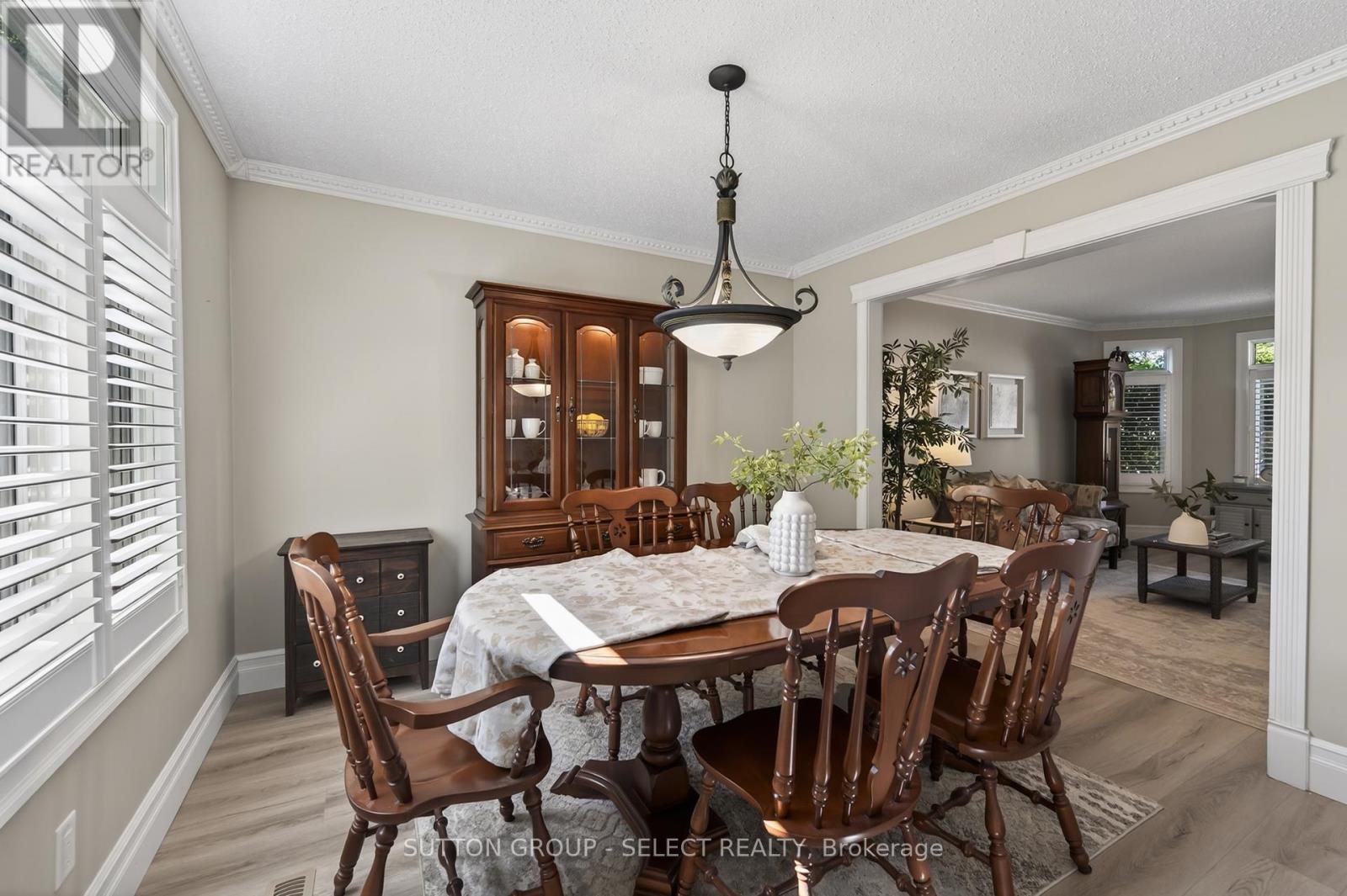 12 Banting Crescent, London North, Ontario  N6G 4G2 - Photo 12 - X13500148