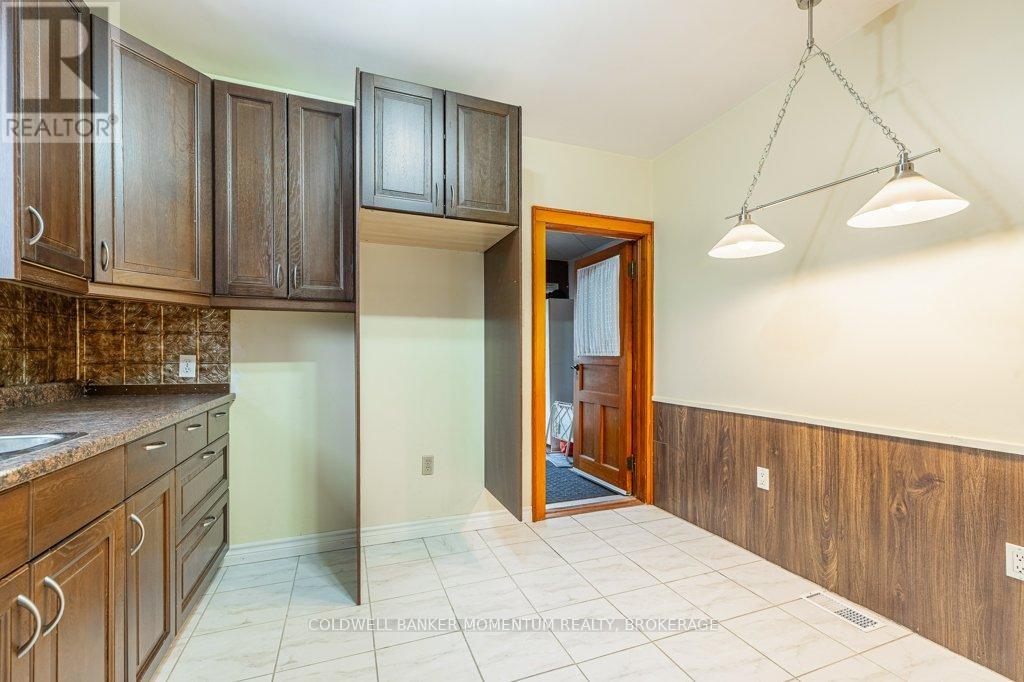 123 Haig Street, St. Catharines, Ontario  L2R 7G7 - Photo 13 - X13496976