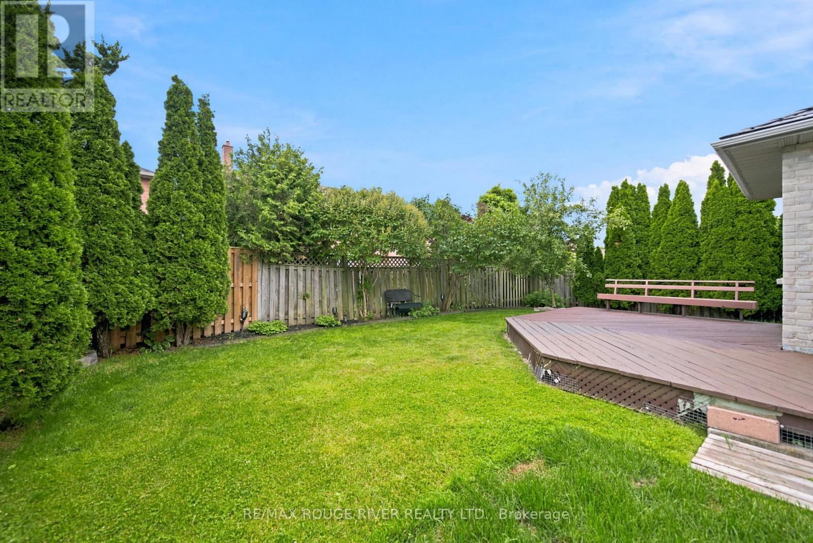 561 Cattail Court, Pickering, Ontario  L1V 6A2 - Photo 45 - E13494064