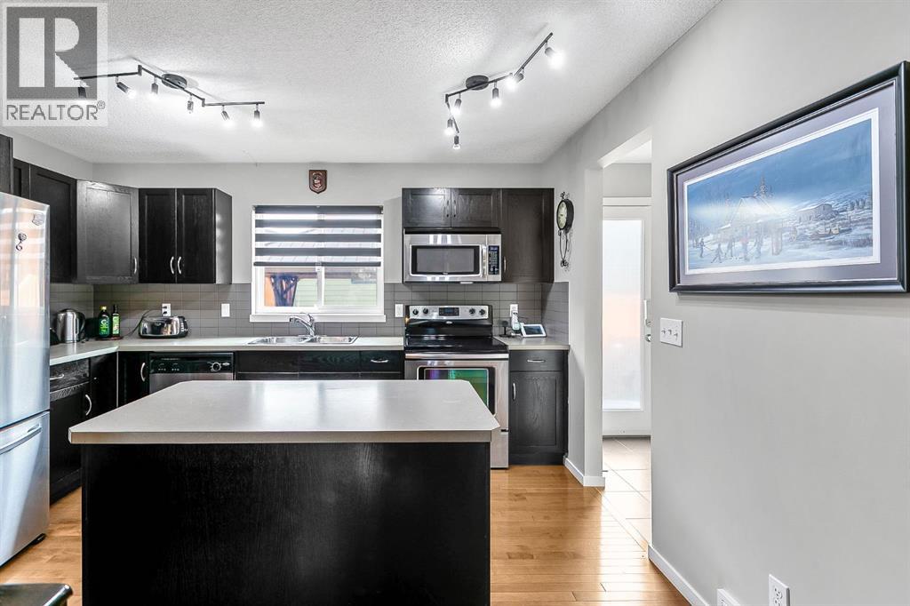 111 Walden Drive SE, Calgary, Alberta  T2X 0N7 - Photo 8 - A2323288