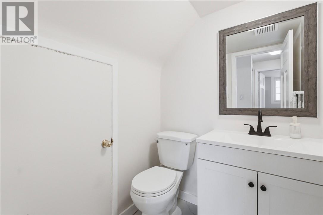166 Simcoe Street, Sudbury, Ontario  P3C 3L3 - Photo 10 - 2128861