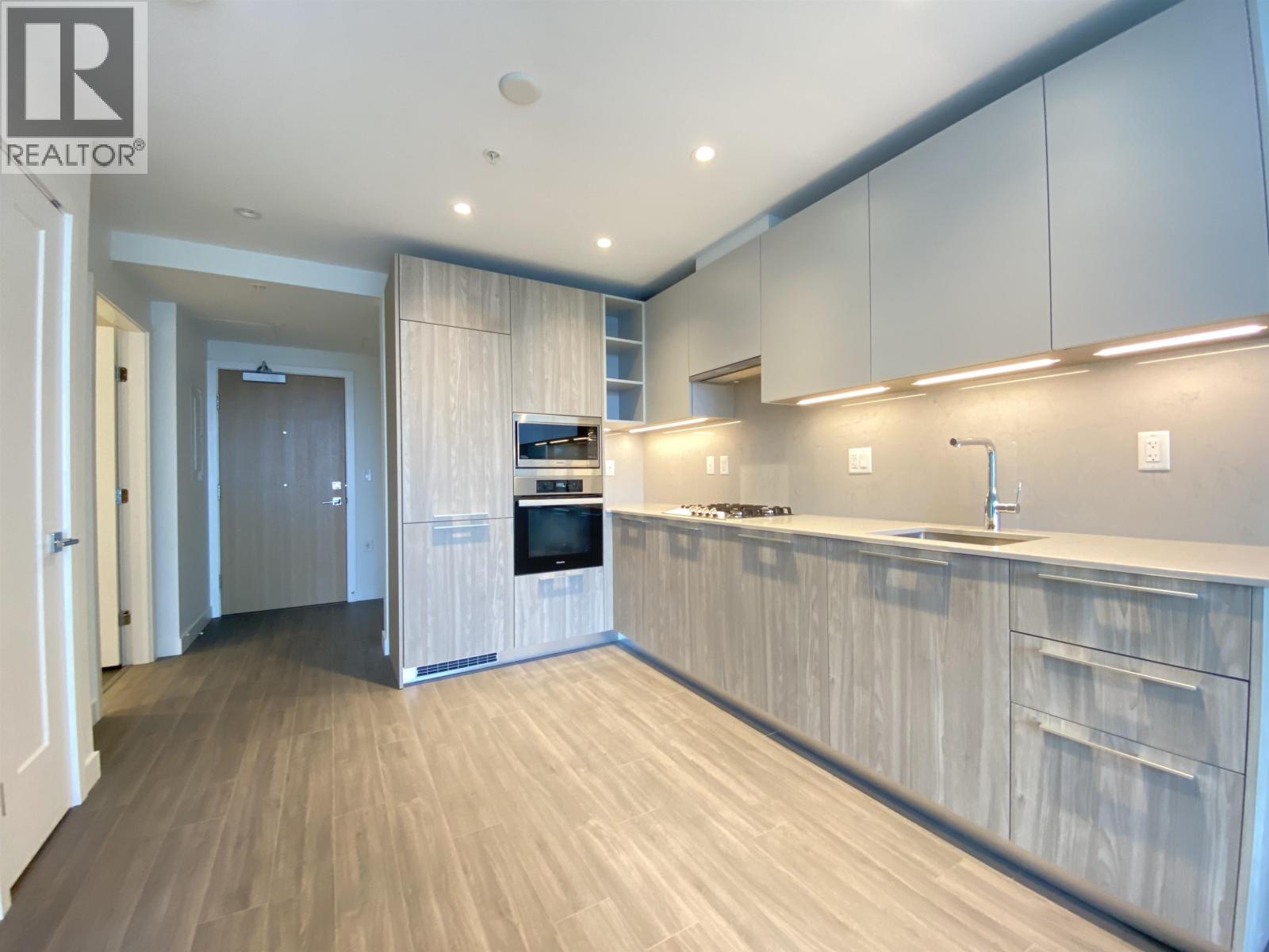 11XX 6699 DUNBLANE AVENUE, burnaby, British Columbia