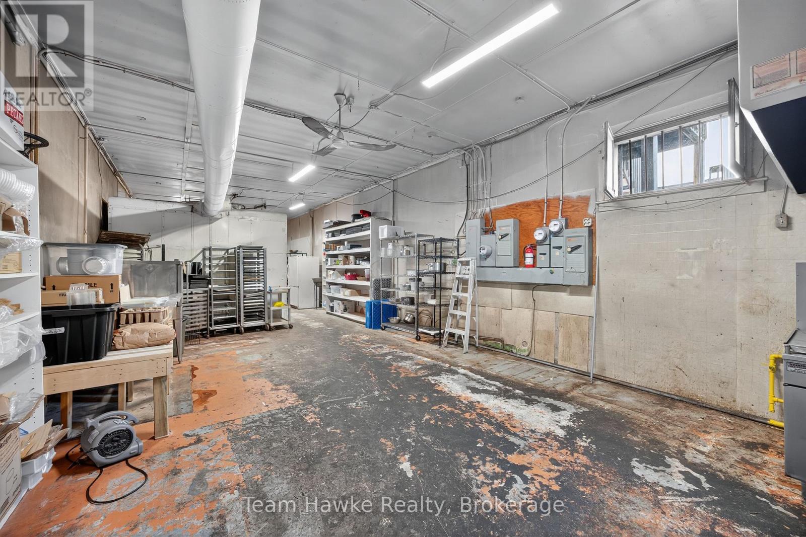 Main Floor - 253 King Street, Midland, Ontario L4R 3M4 - Photo 15 - S12911312