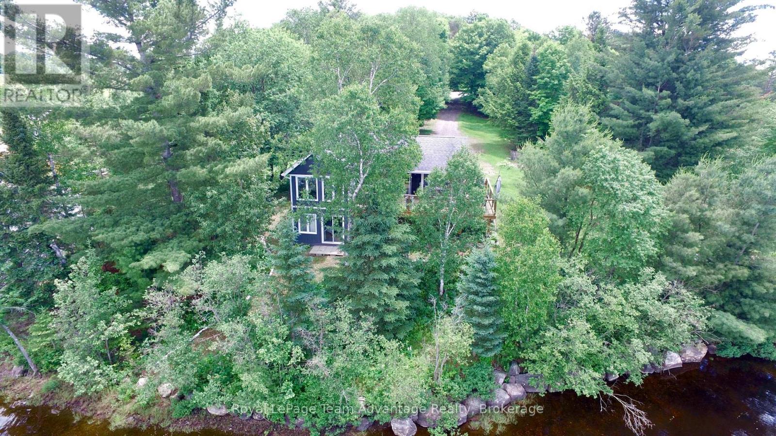134 Johnston Road, Magnetawan, Ontario  P0A 1P0 - Photo 2 - X13107102