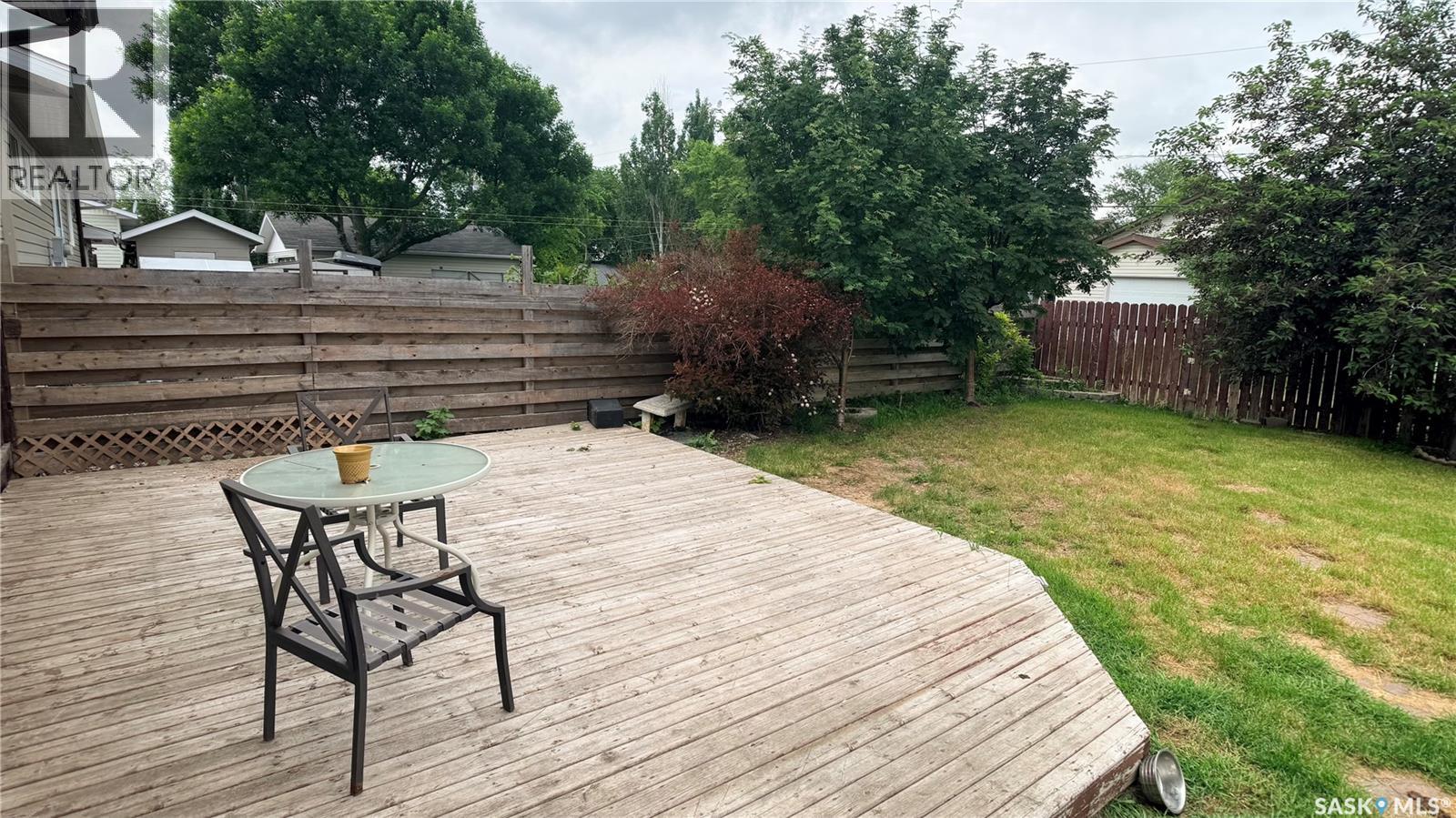 709 Bradley Avenue, Bienfait, Saskatchewan  S0C 0M0 - Photo 36 - SK040903