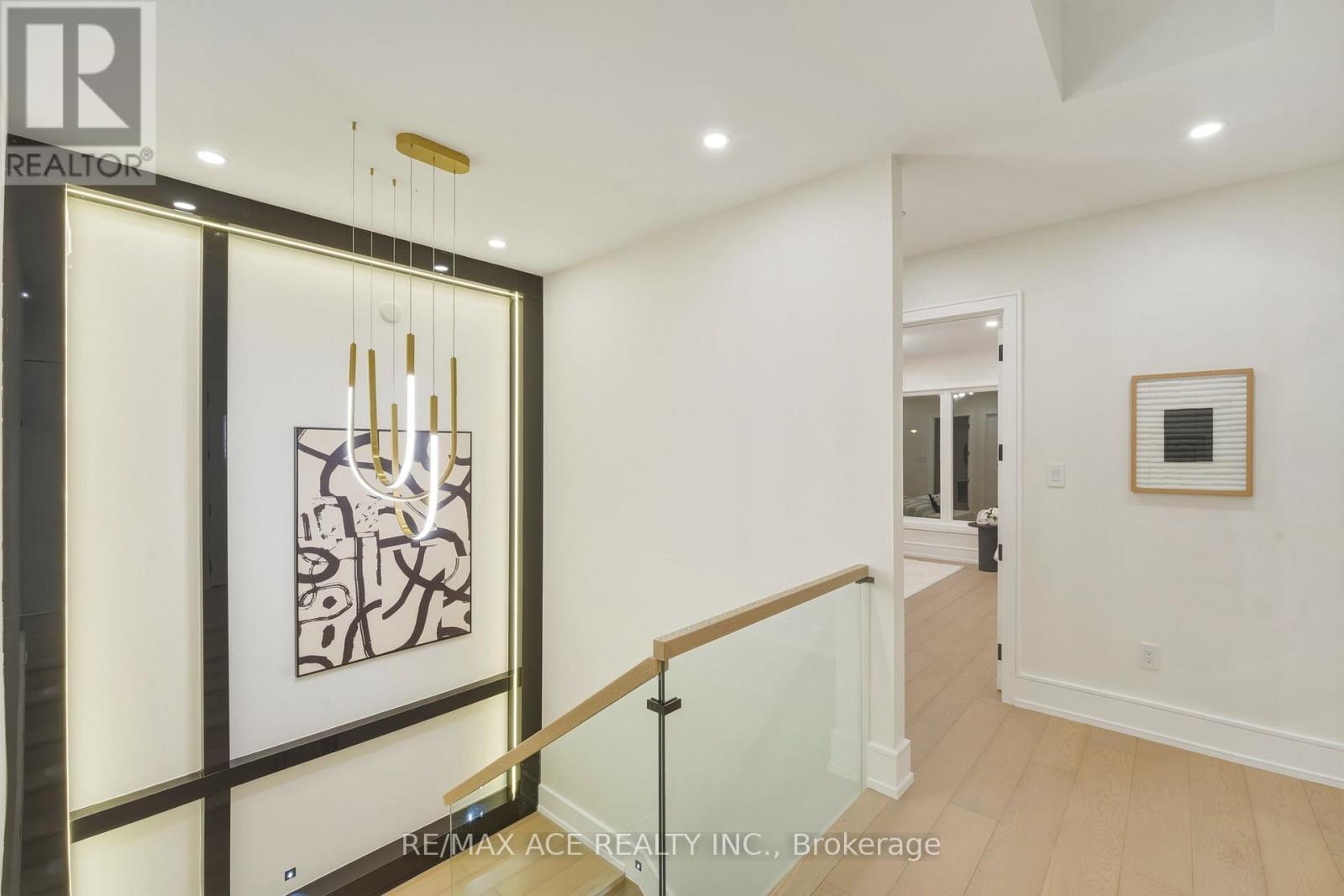 61 Harewood Avenue, Toronto, Ontario  M1M 2R4 - Photo 18 - E13500160