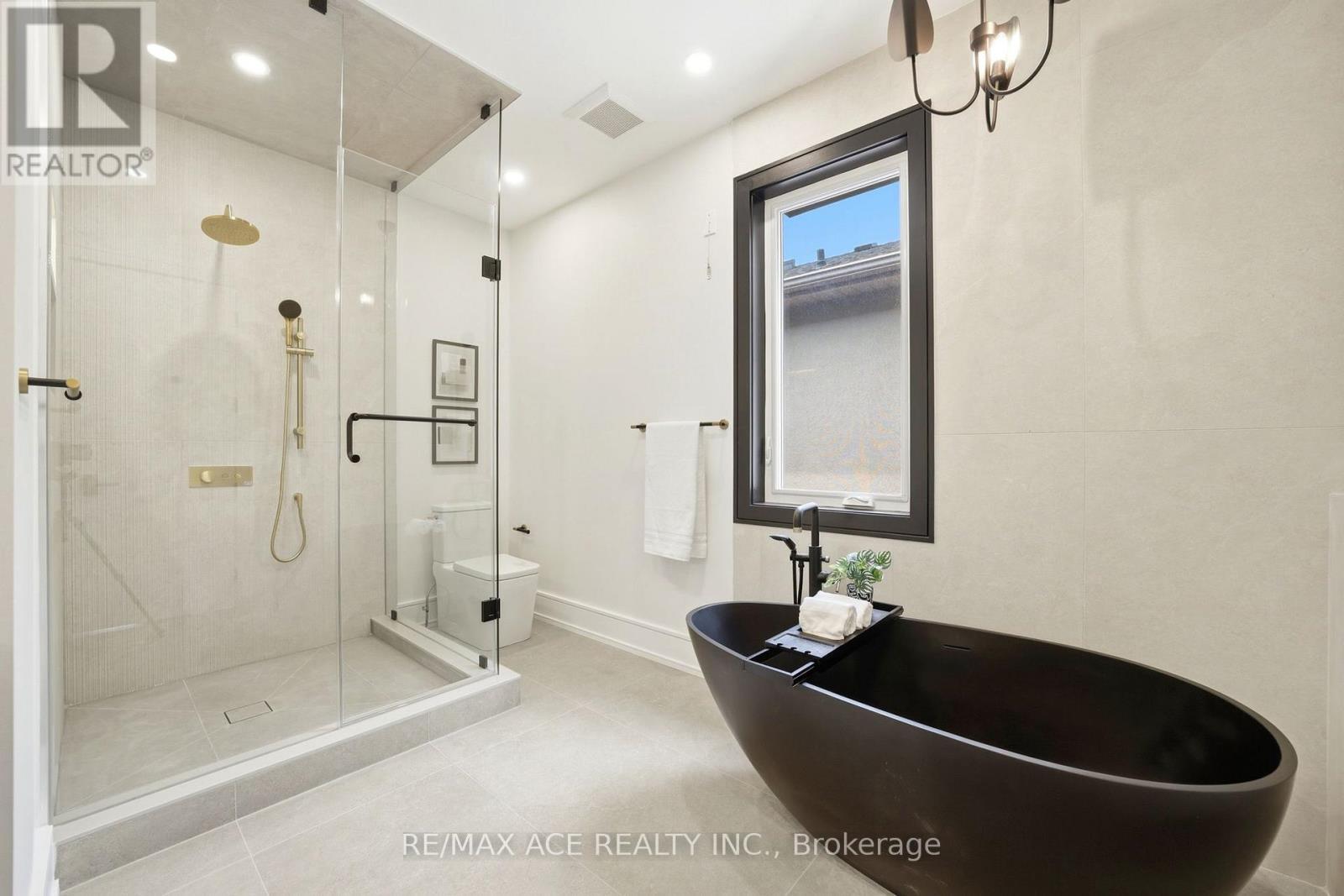 61 Harewood Avenue, Toronto, Ontario  M1M 2R4 - Photo 26 - E13500160