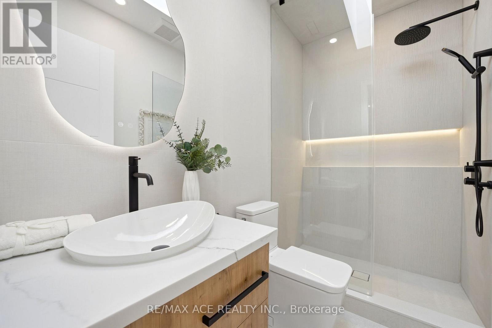61 Harewood Avenue, Toronto, Ontario  M1M 2R4 - Photo 33 - E13500160