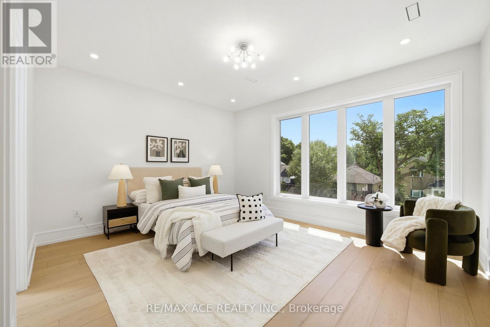 61 Harewood Avenue, Toronto, Ontario  M1M 2R4 - Photo 35 - E13500160