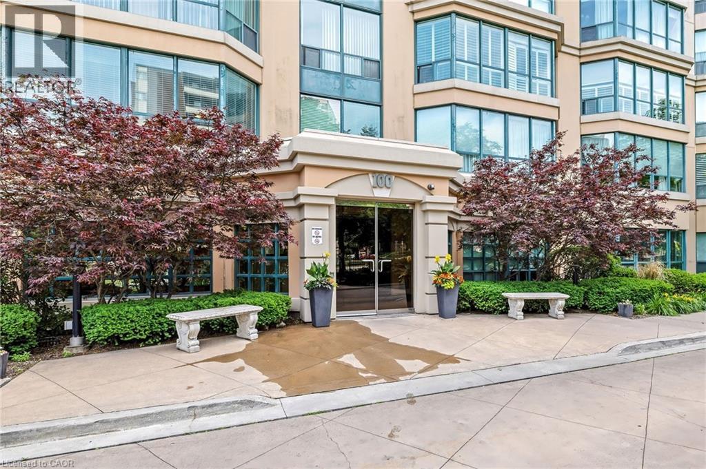 100 MILLSIDE Drive Unit# 1202, Milton, Ontario