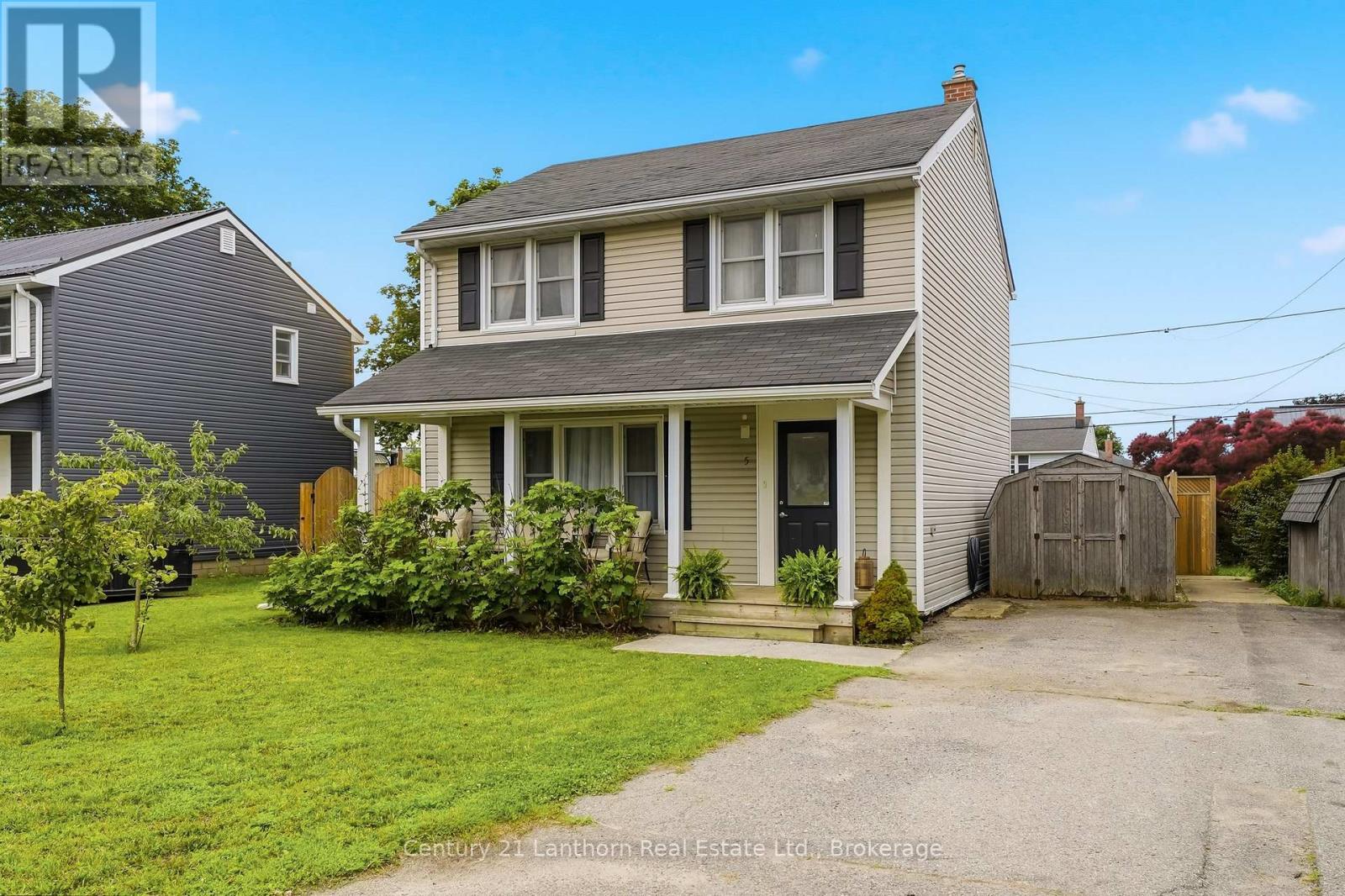 5 DIVERBELT DRIVE, Prince Edward County, Ontario
