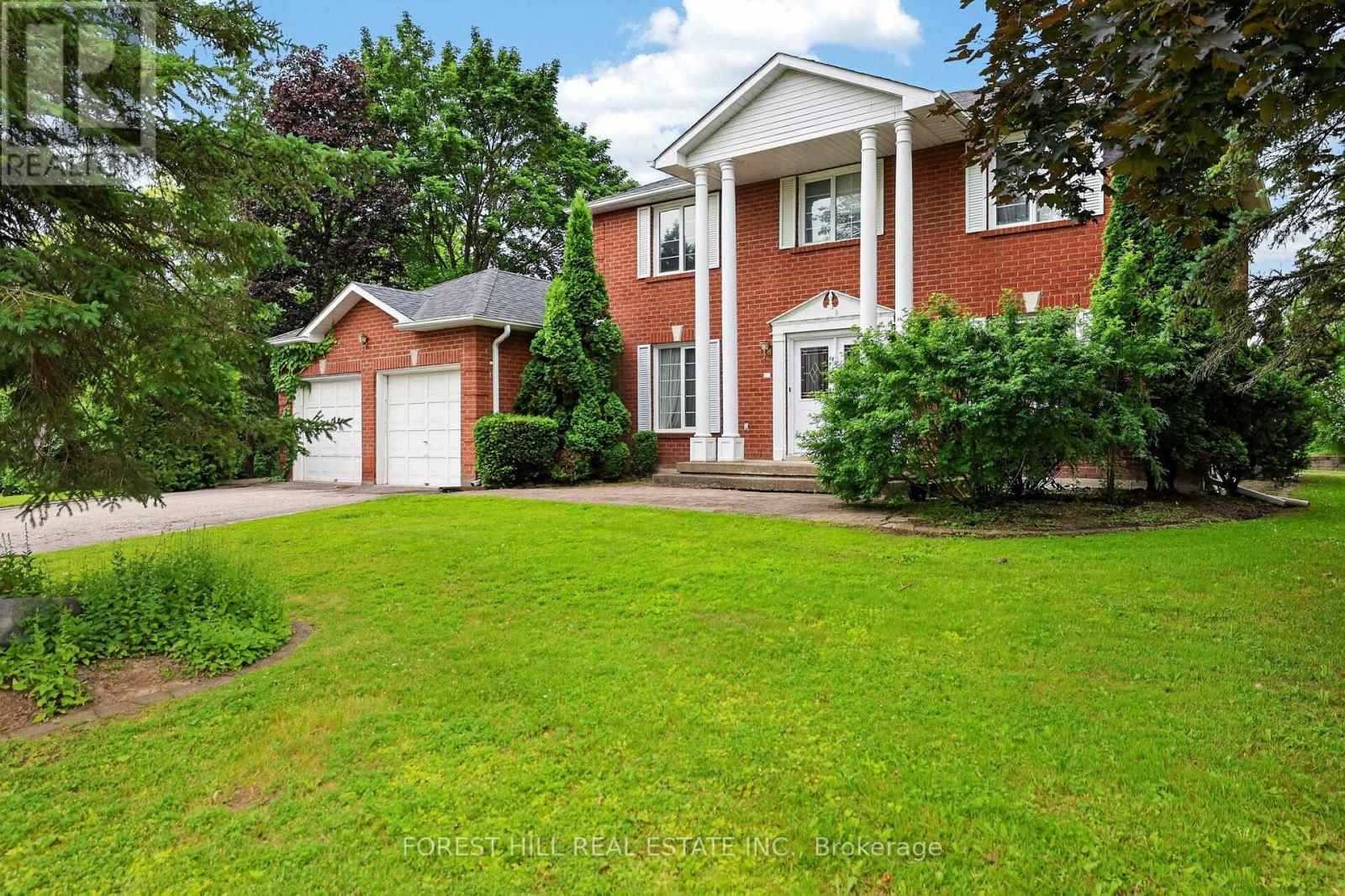 157 East Humber Drive, King, Ontario  L7B 1B8 - Photo 3 - N13500134