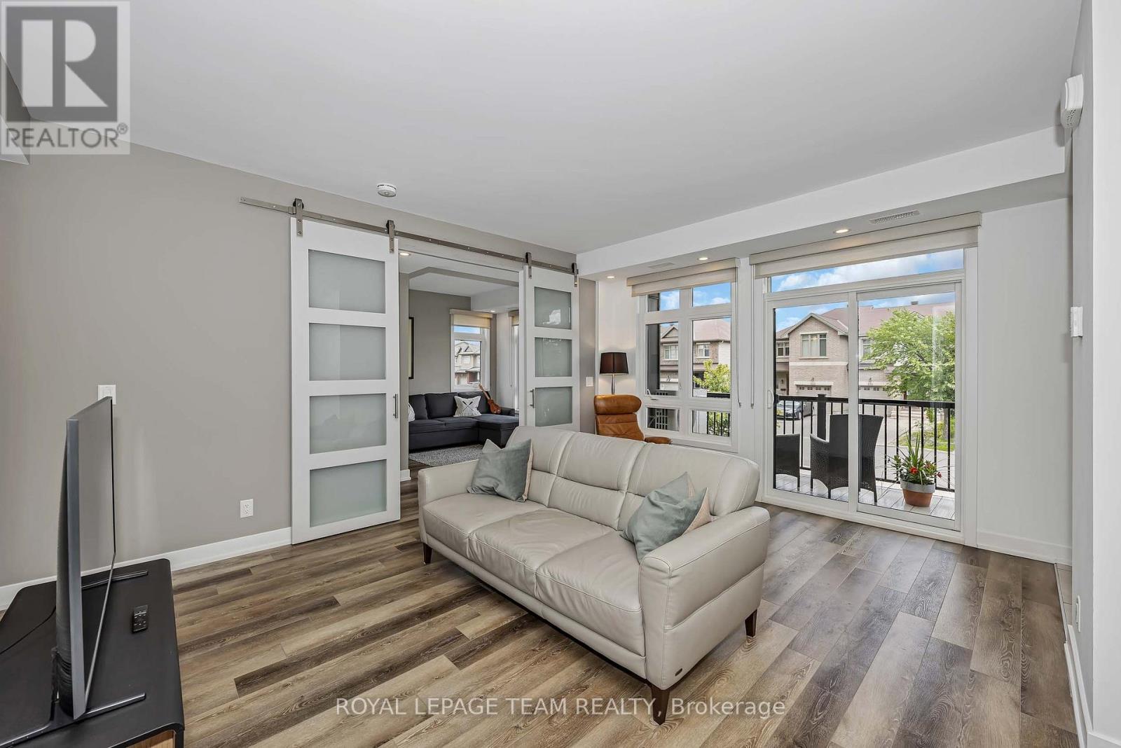 121 Fairweather Street, Ottawa, Ontario  K1T 0M8 - Photo 5 - X13500242