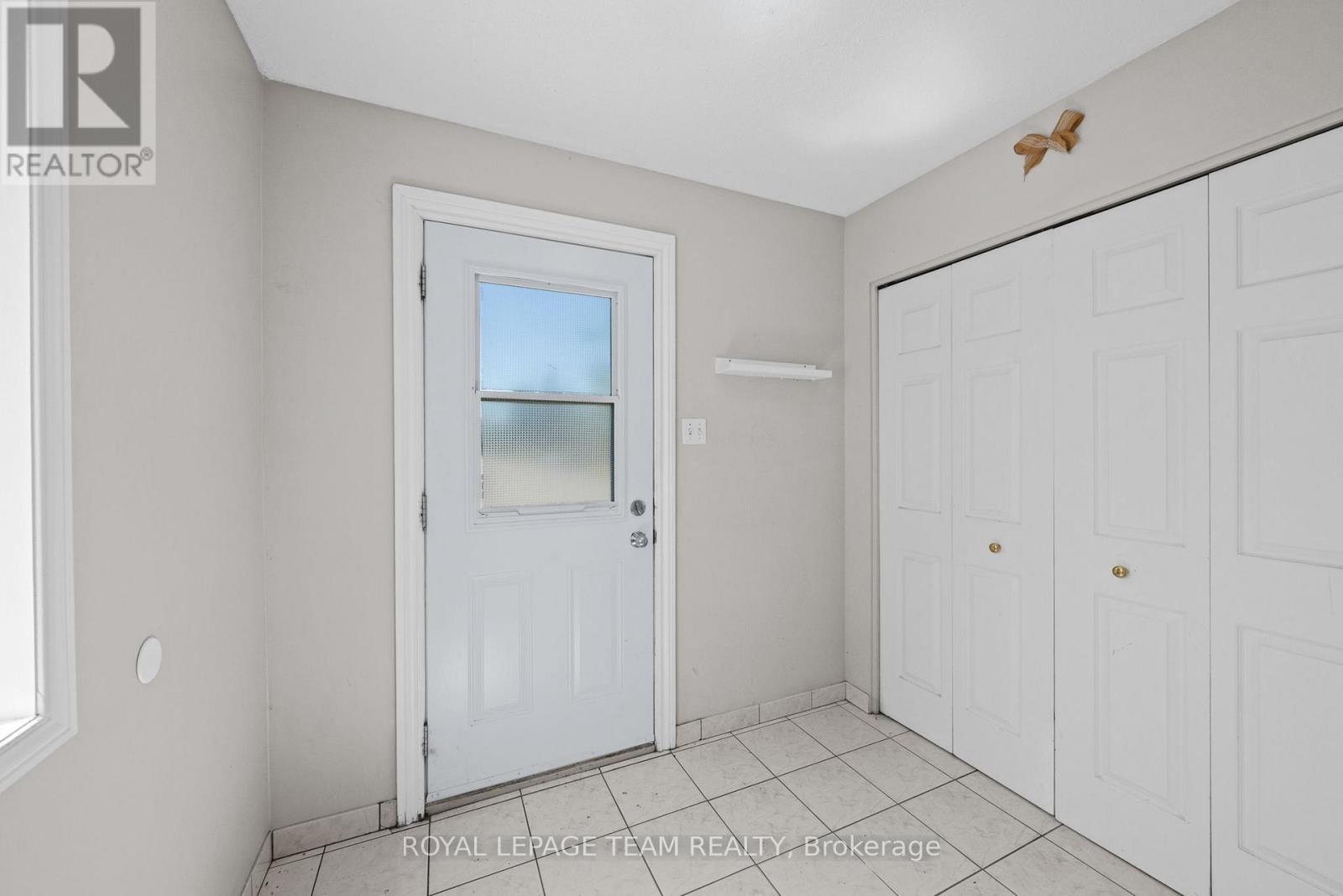 1991 Banff Avenue, Ottawa, Ontario  K1V 7X6 - Photo 28 - X13500338