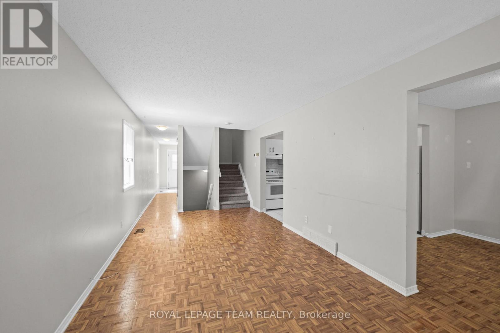 1991 Banff Avenue, Ottawa, Ontario  K1V 7X6 - Photo 37 - X13500338
