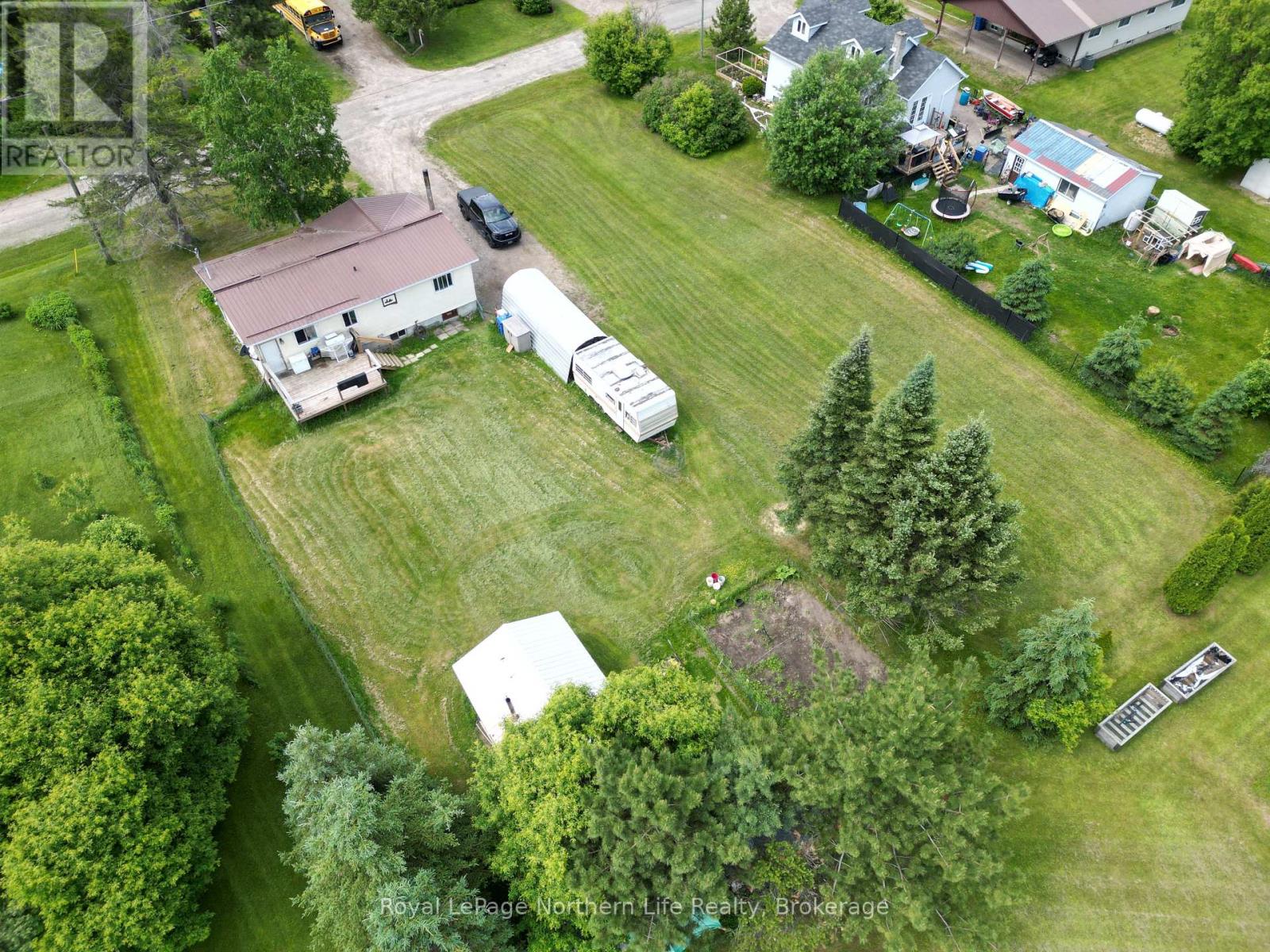 9 Fifth Street, Timiskaming, Ontario  P0J 1G0 - Photo 3 - T13500328