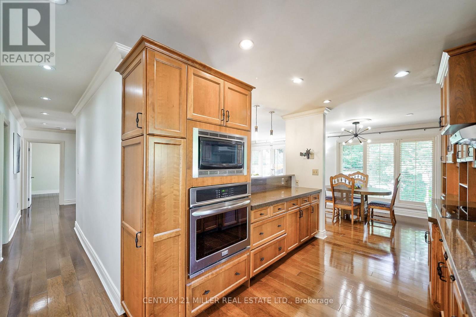 1386 Hixon Street, Oakville, Ontario  L6L 1R7 - Photo 16 - W13500088