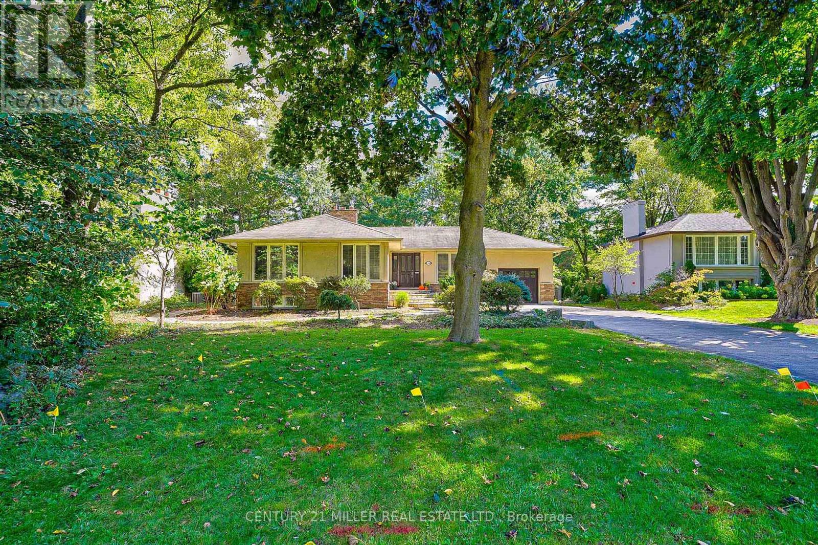 1386 Hixon Street, Oakville, Ontario  L6L 1R7 - Photo 2 - W13500088