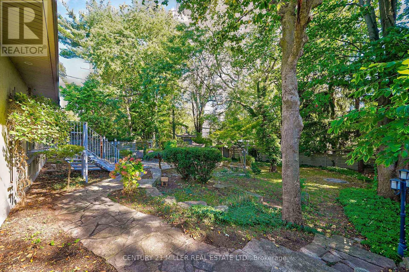 1386 Hixon Street, Oakville, Ontario  L6L 1R7 - Photo 34 - W13500088