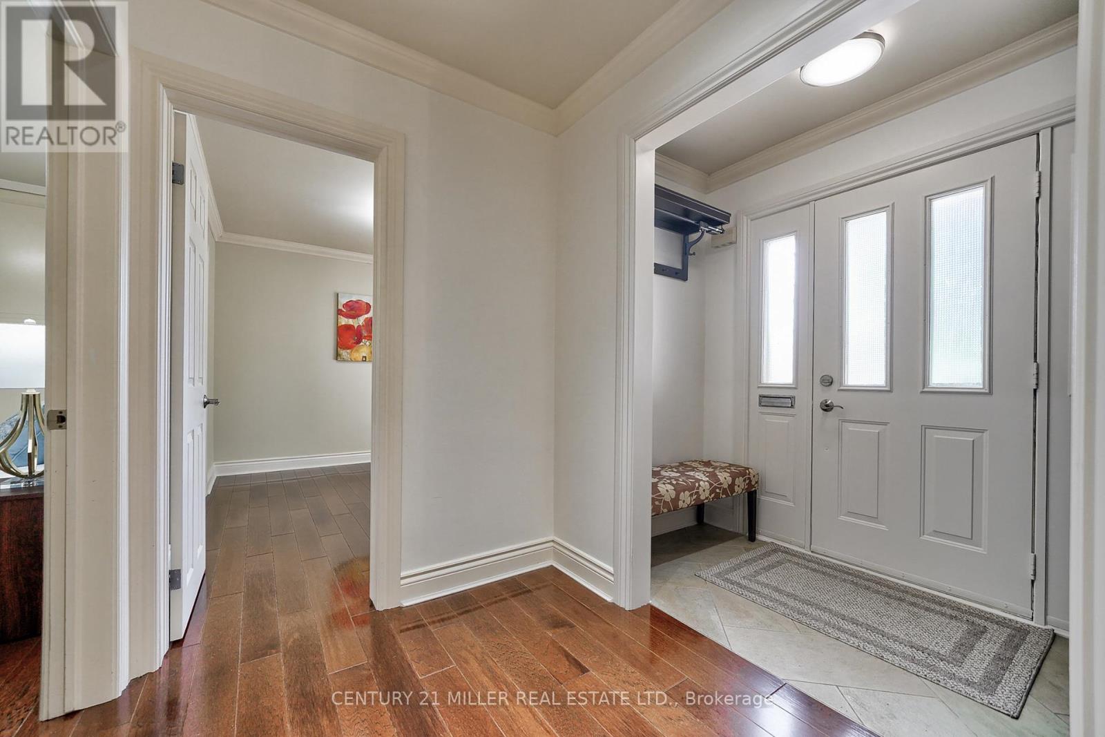 1386 Hixon Street, Oakville, Ontario  L6L 1R7 - Photo 7 - W13500088