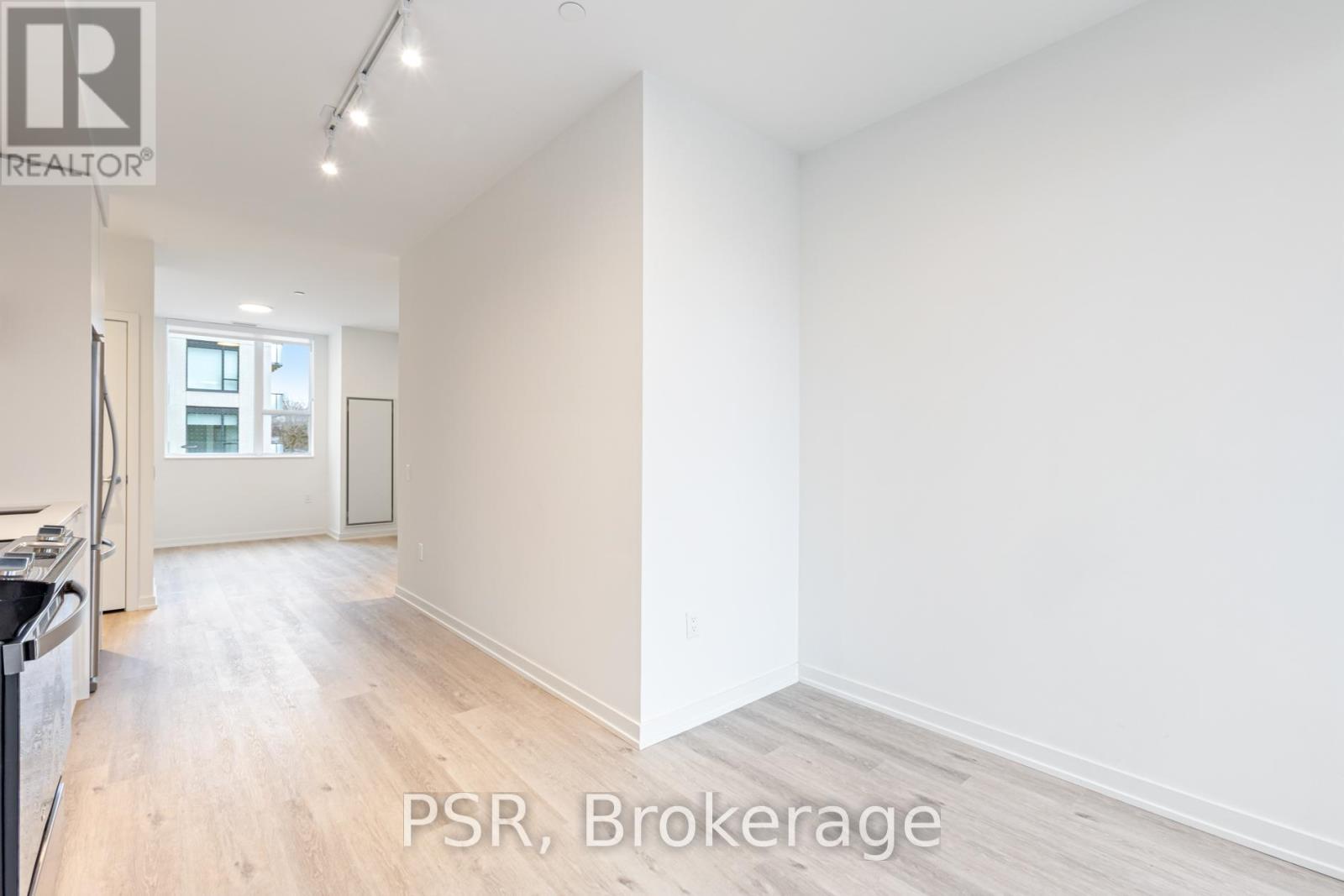 229 - 49 Broadfield Drive W, Toronto, Ontario  M9C 0E3 - Photo 5 - W13500174