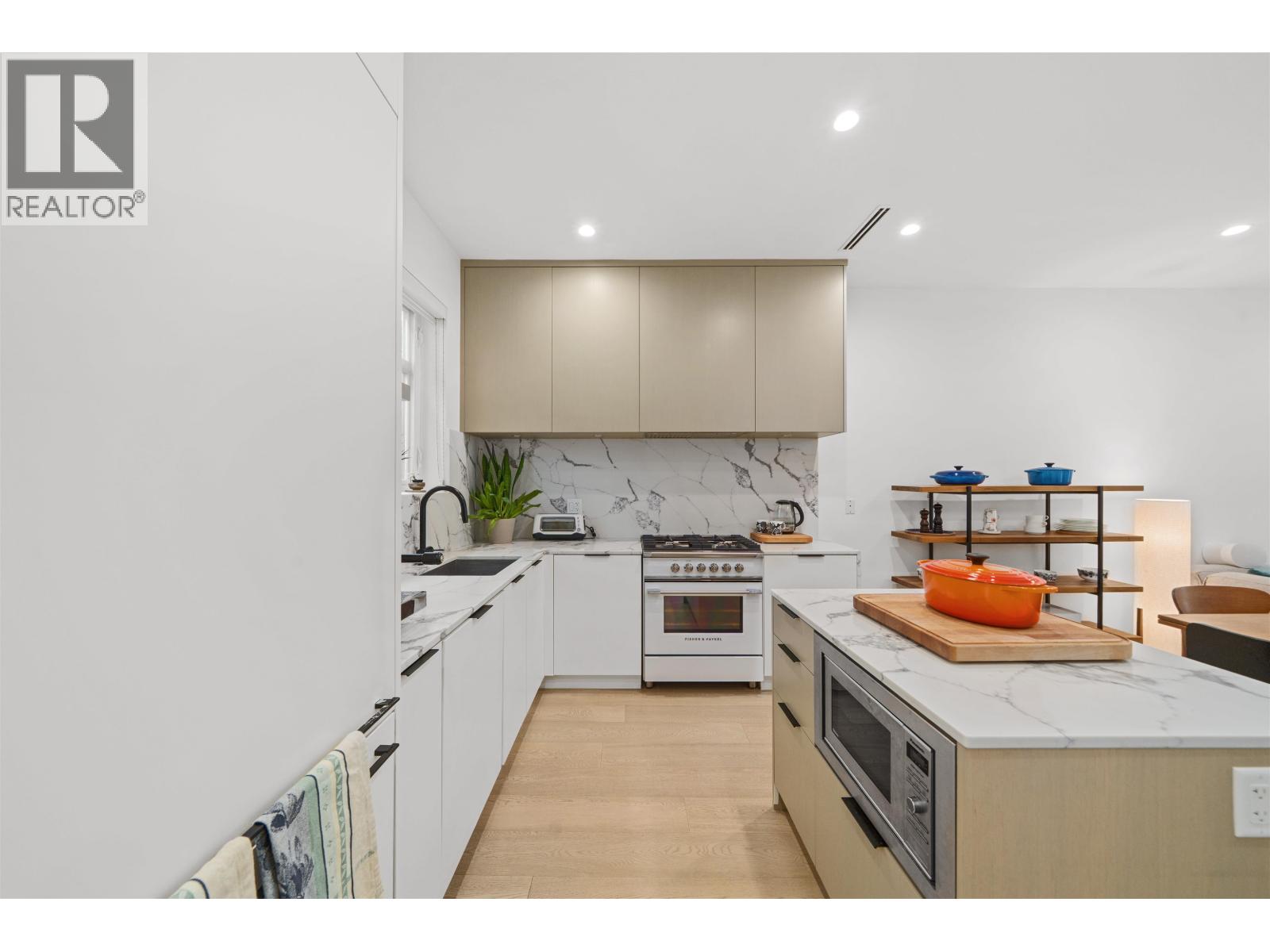 3128 Inverness Street, Vancouver, British Columbia  V5T 0J6 - Photo 14 - R3140496