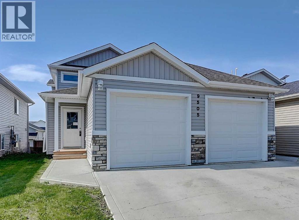 9505 113 Avenue, clairmont, Alberta