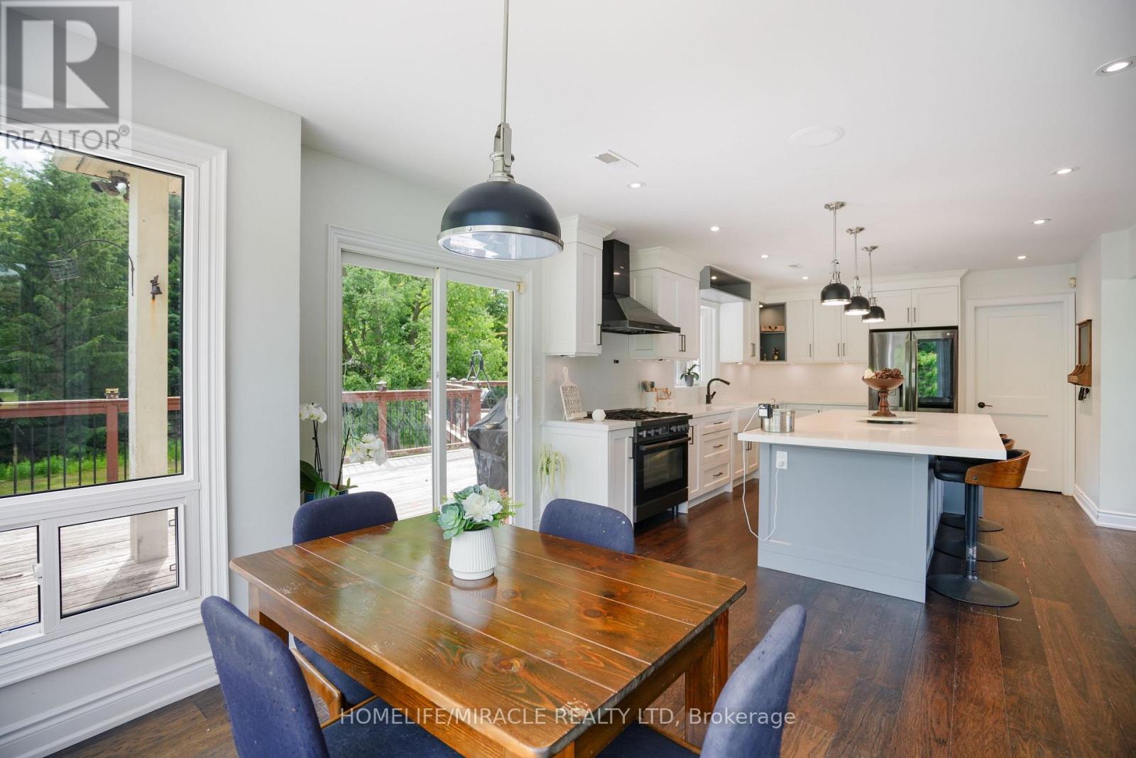 19 Tanglewood Drive, Caledon, Ontario  L7K 0K3 - Photo 8 - W13448626