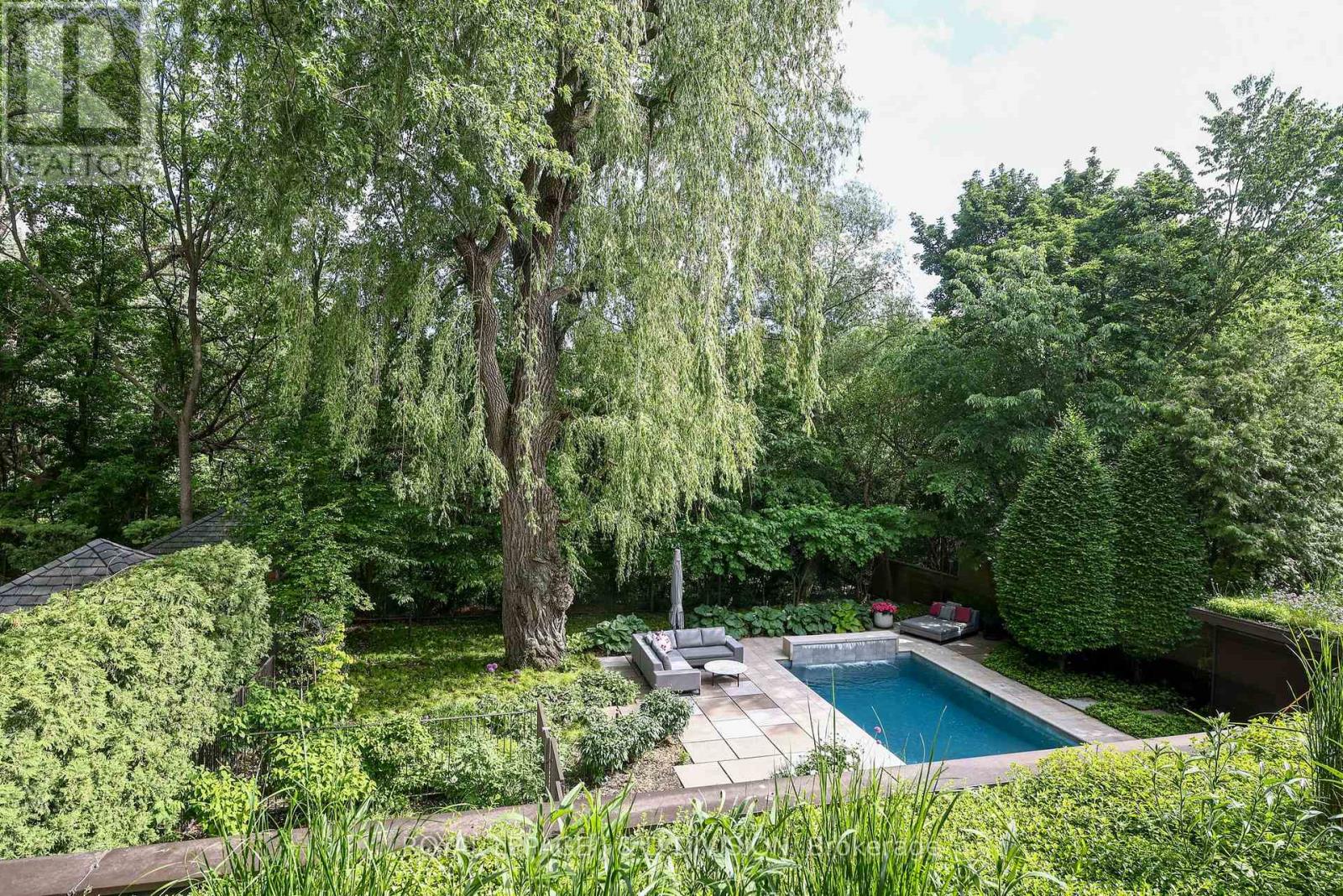 5 Brookfield Road, Toronto, Ontario  M2P 1B1 - Photo 34 - C13086380