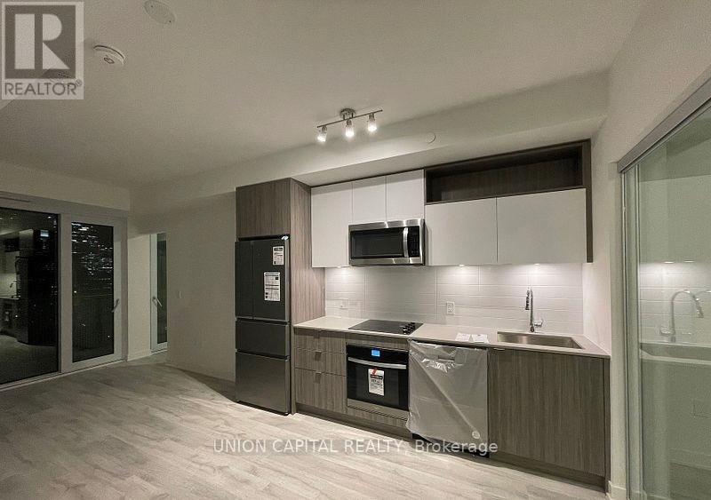 2233 - 135 Lower Sherbourne Street, Toronto, Ontario  M5A 1Y4 - Photo 1 - C13500250