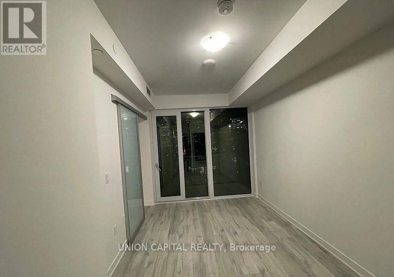 2233 - 135 Lower Sherbourne Street, Toronto, Ontario  M5A 1Y4 - Photo 2 - C13500250