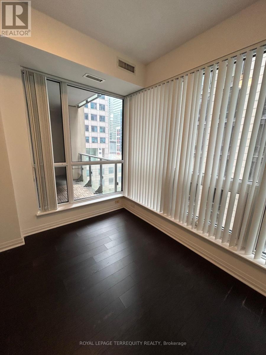 706 - 8 Mercer Street, Toronto, Ontario  M5V 0C4 - Photo 25 - C13500346