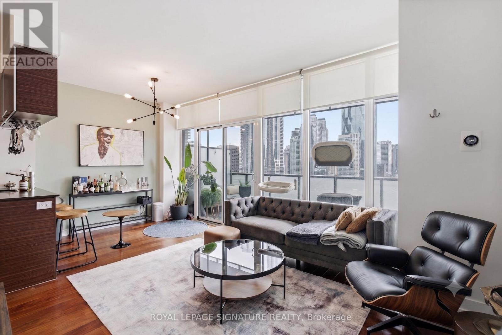 1504 - 1 MARKET STREET, Toronto, Ontario