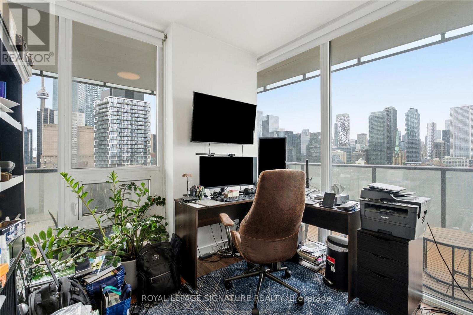 1504 - 1 Market Street, Toronto, Ontario  M5E 0A2 - Photo 18 - C13500430