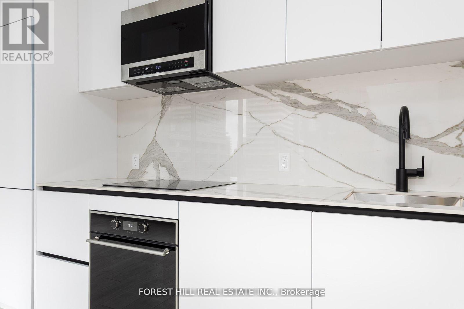 1302 - 117 Broadway Avenue, Toronto, Ontario  M4P 1V3 - Photo 10 - C13500432