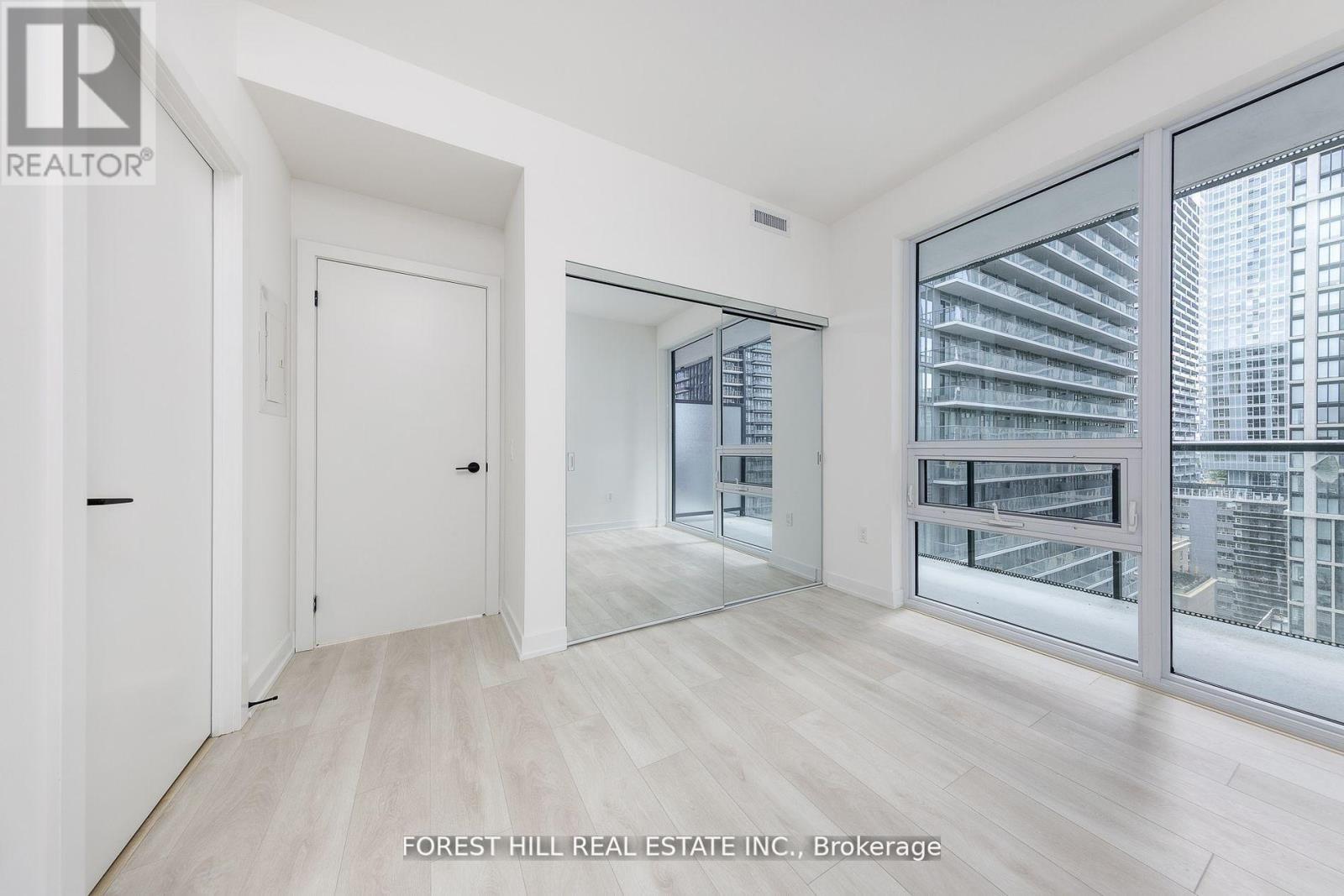 1302 - 117 Broadway Avenue, Toronto, Ontario  M4P 1V3 - Photo 15 - C13500432