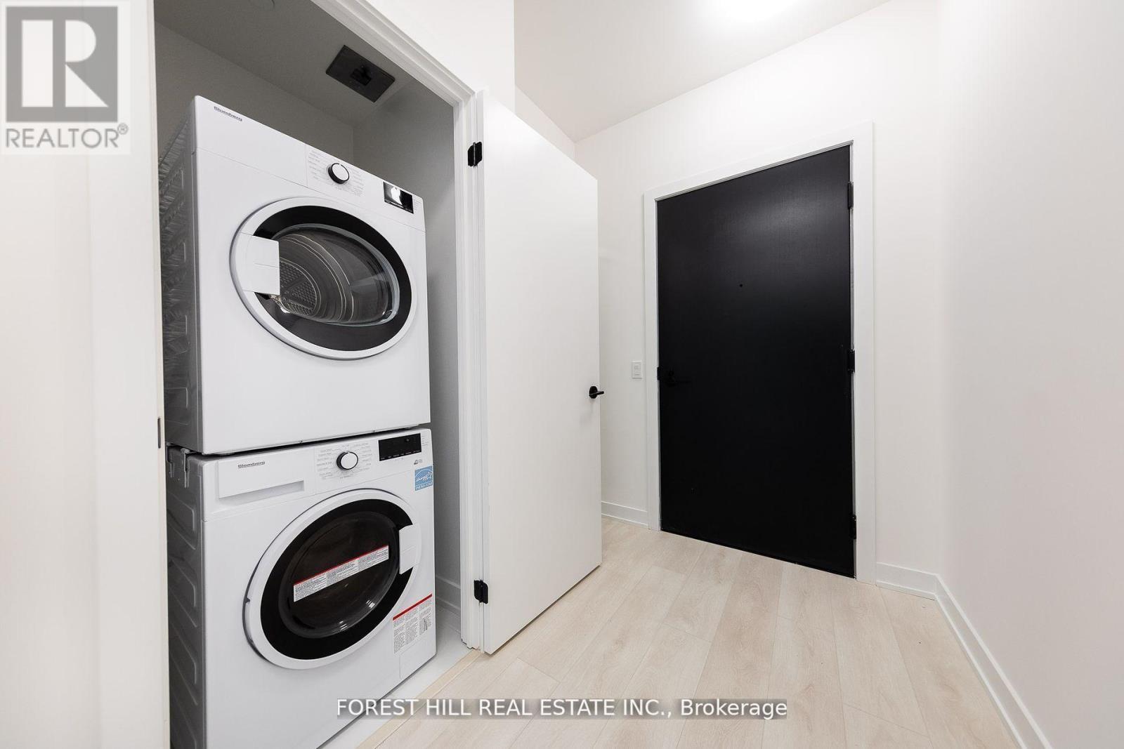 1302 - 117 Broadway Avenue, Toronto, Ontario  M4P 1V3 - Photo 3 - C13500432