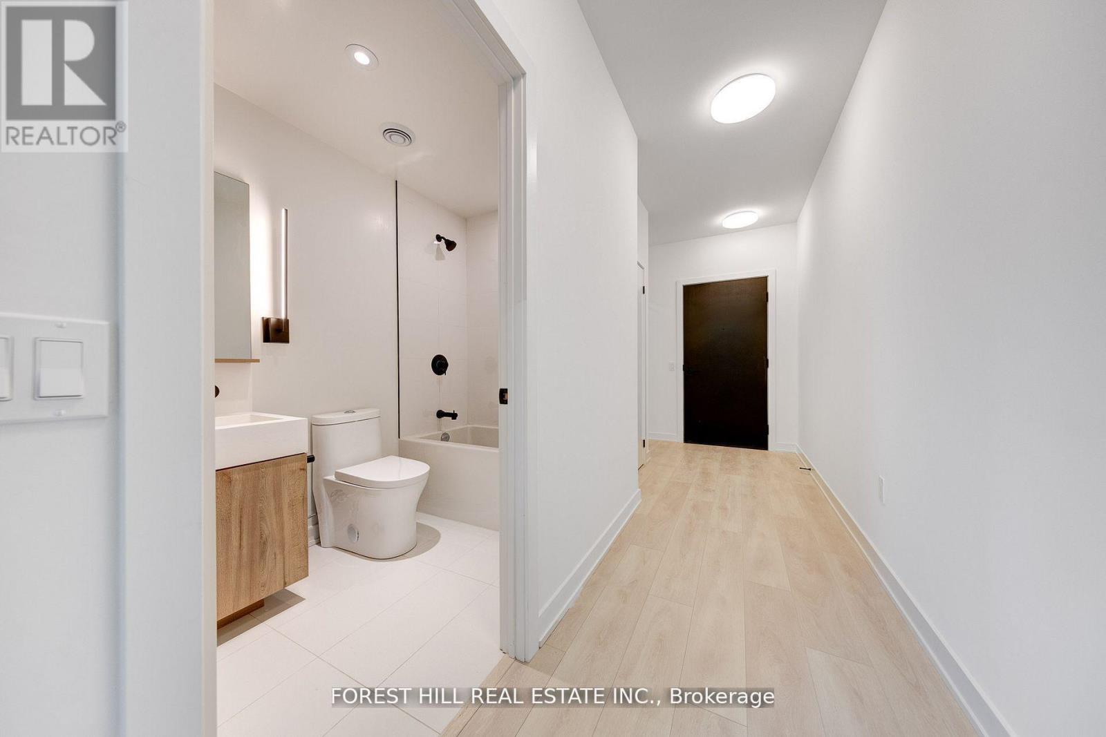 1302 - 117 Broadway Avenue, Toronto, Ontario  M4P 1V3 - Photo 4 - C13500432