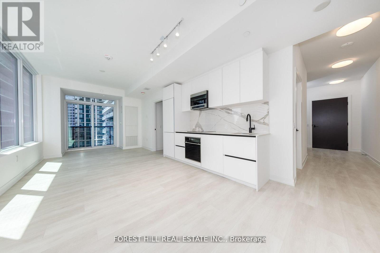 1302 - 117 Broadway Avenue, Toronto, Ontario  M4P 1V3 - Photo 6 - C13500432
