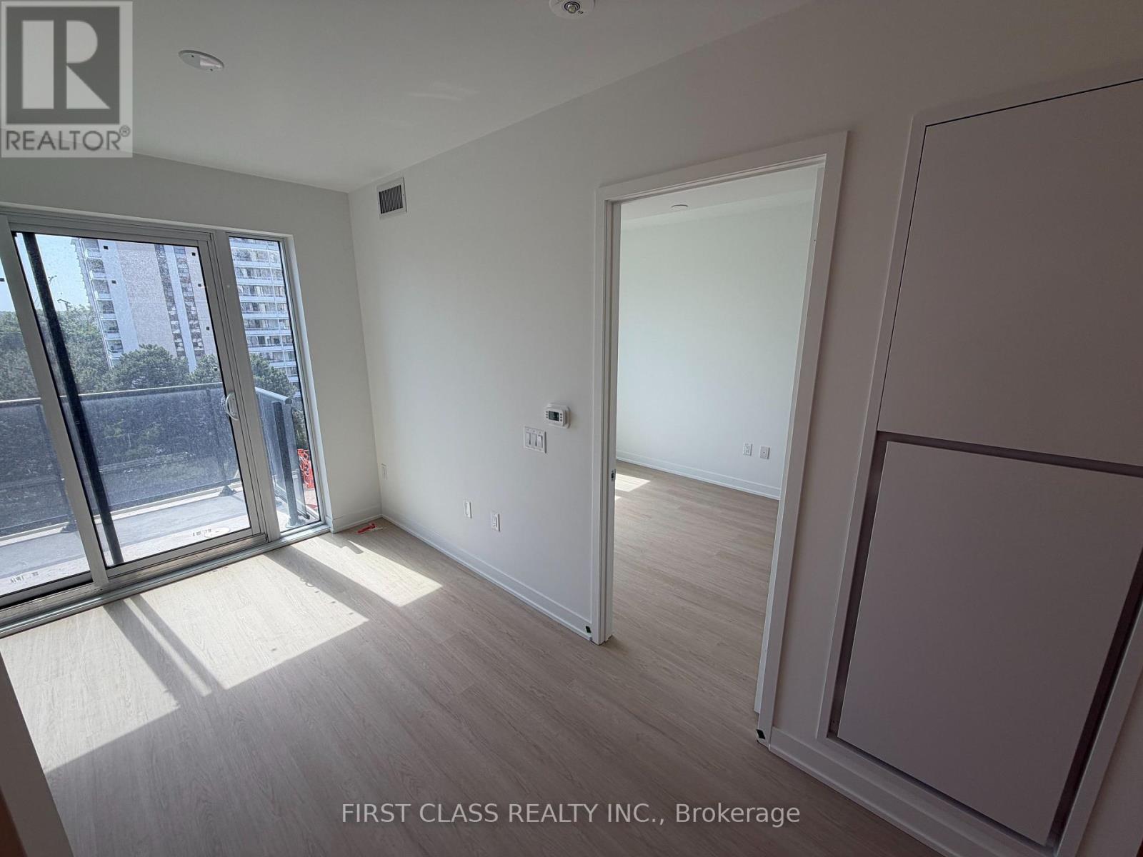 615 - 151 DAVID SALOMON DRIVE, Toronto, Ontario