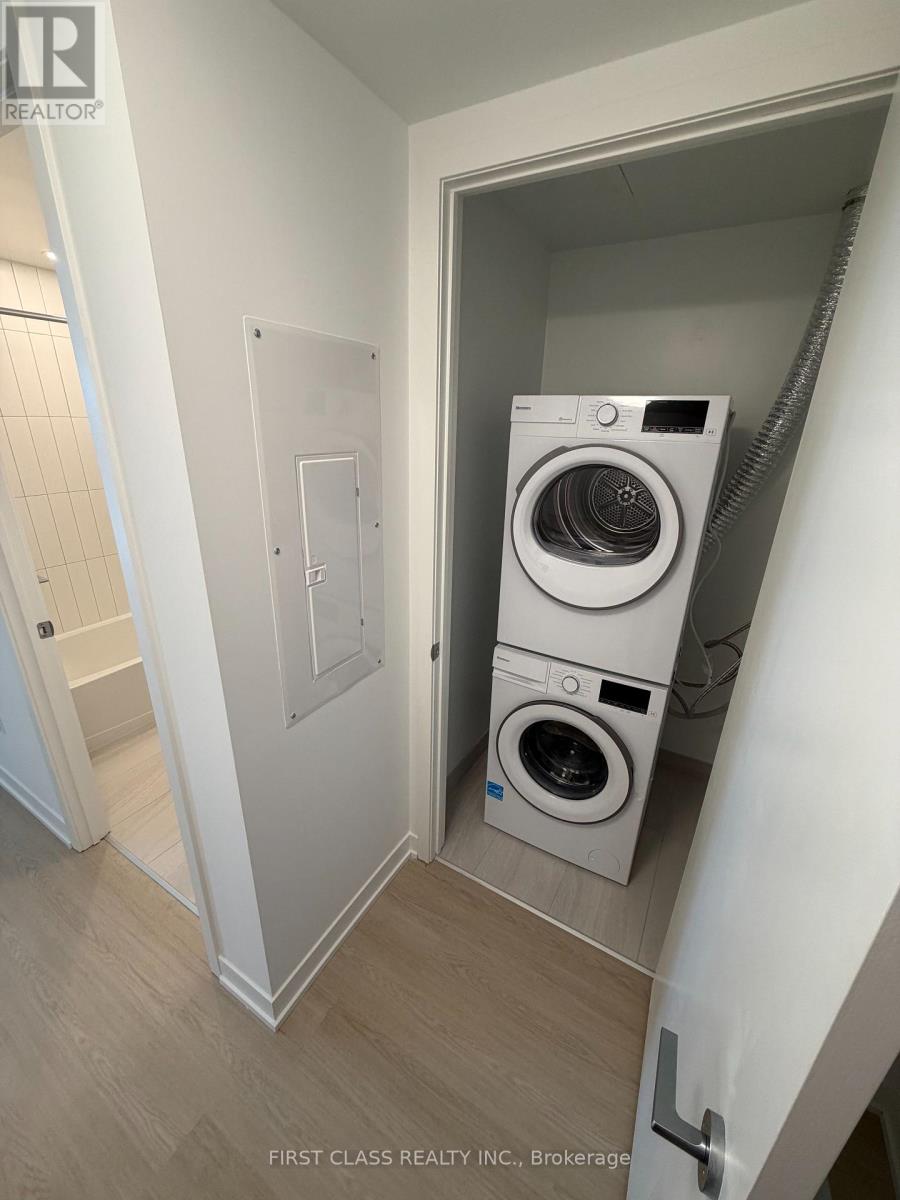615 - 151 David Salomon Drive, Toronto, Ontario  M3C 0T2 - Photo 10 - C13500434